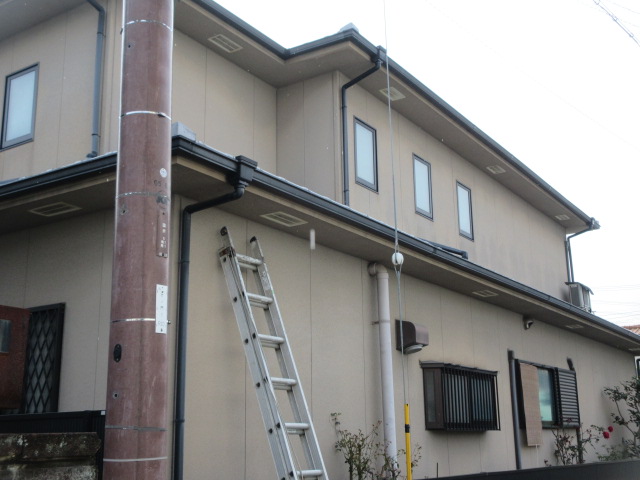 姫路市　築１８年　初めての塗替え　モルタル外壁塗装（超低汚染遮熱フッ素）ｱｽﾃｯｸﾍﾟｲﾝﾄのプラチナリファイン2000MF-IRで塗替え