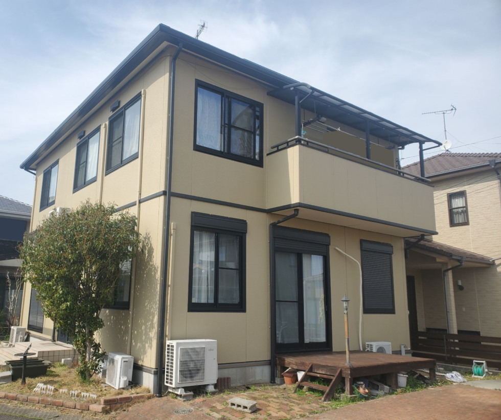 加古川市　築２２年　初めての塗替え　サイディング外壁塗装（超低汚染遮熱ｼﾘｺﾝ）スレート瓦屋根塗装（超低汚染遮熱フッ素）で塗替え