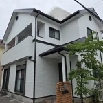 姫路市　築２４年　サイディング外壁塗装　スレート屋根塗装　ベランダ防水　デザイン塗装