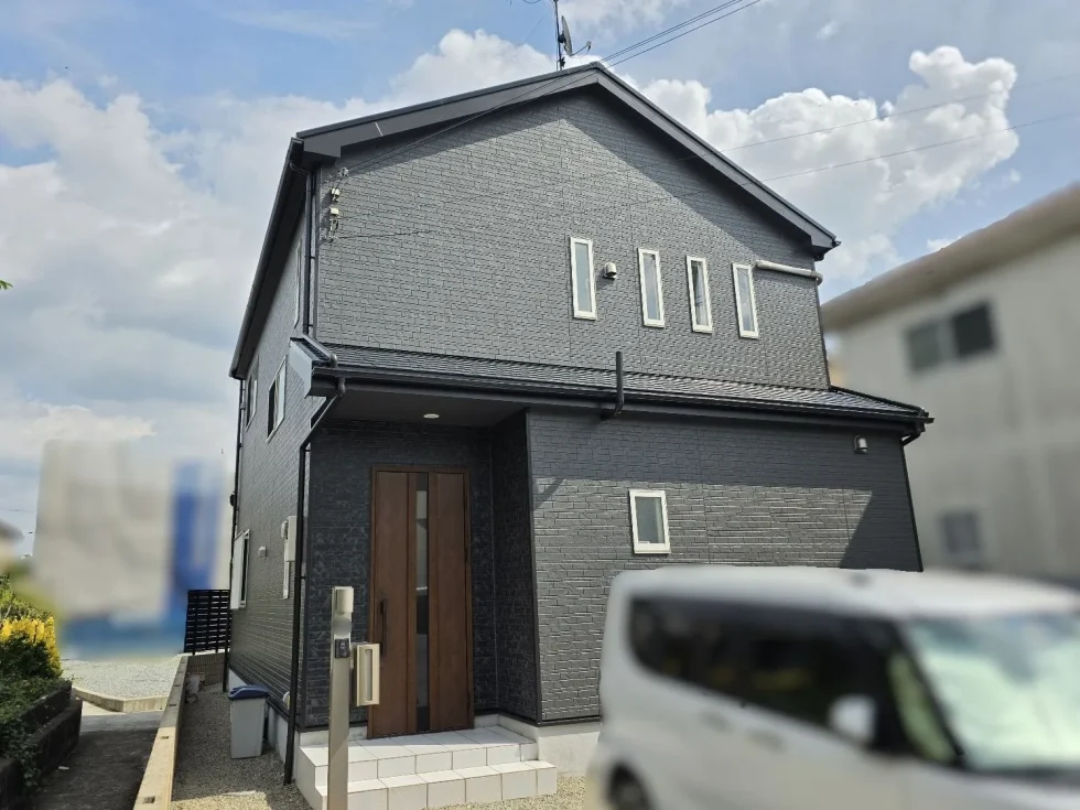 姫路市　サイディング外壁塗装　スレート屋根塗装　ベランダ防水　デザイン塗装